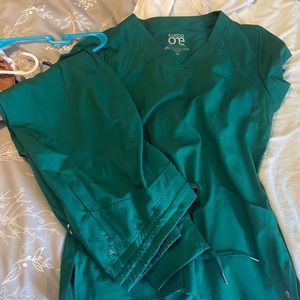 Barco one womens matching scrub set